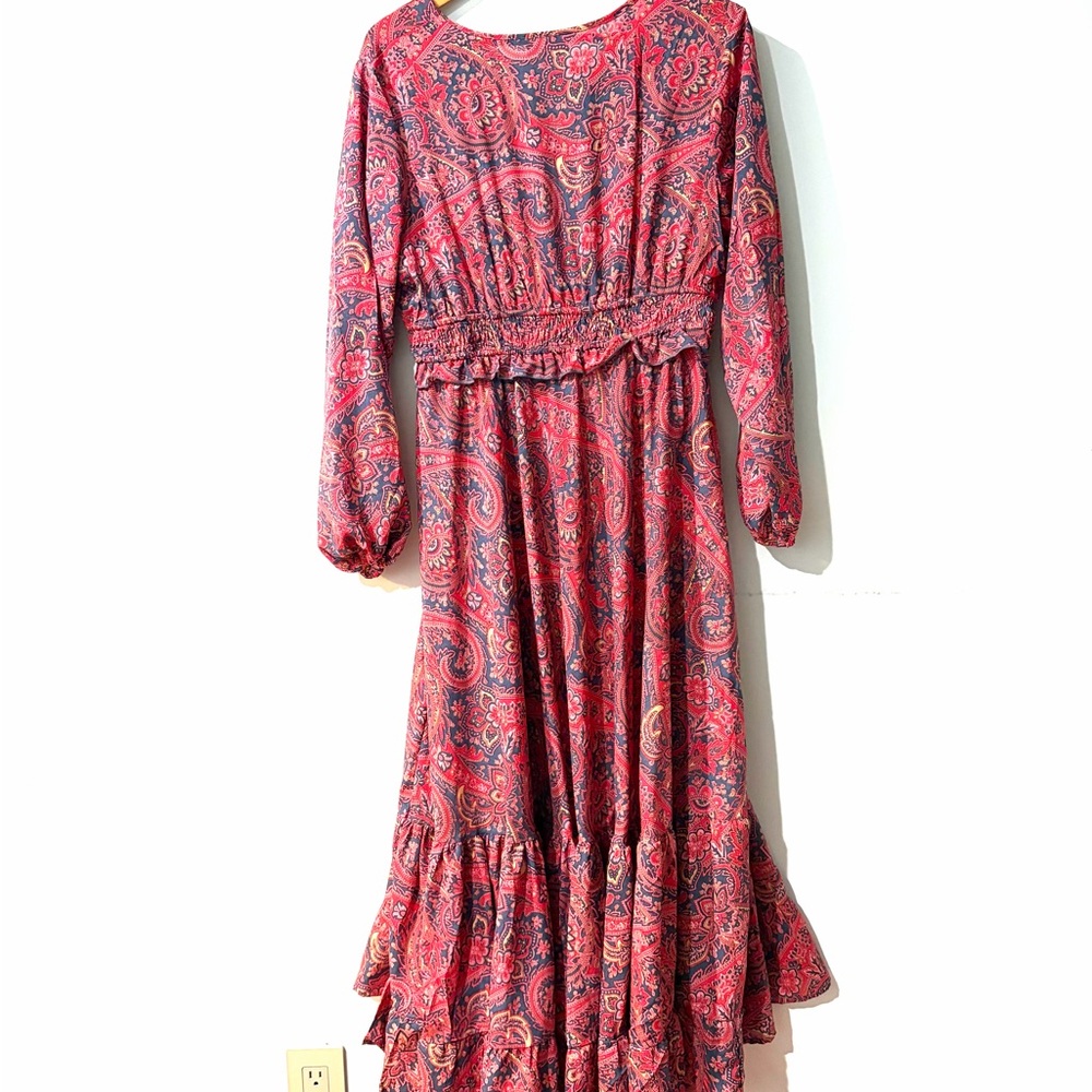 Red and blue lone sleeves long dress